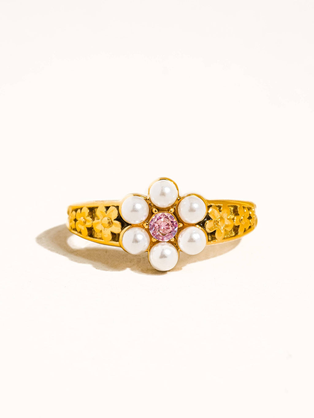 Lynn 18K Gold Non-Tarnish Flower Ring