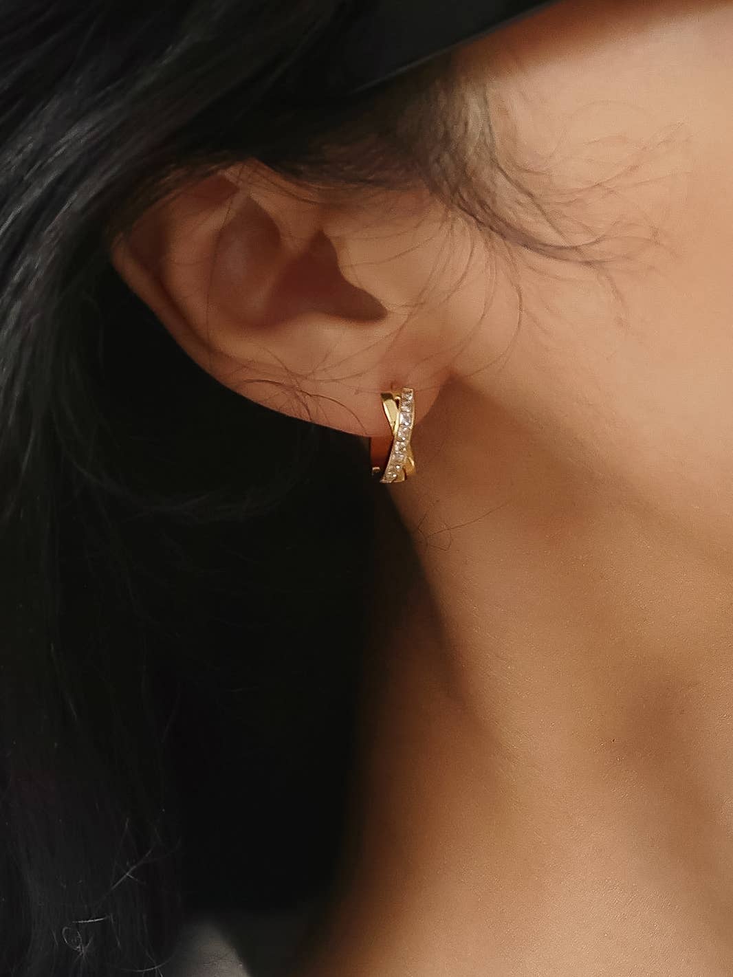 Flânerie by MAIQ - Maissac 18K Gold Non-Tarnish CZ Crossover Huggie Earrings: Silver
