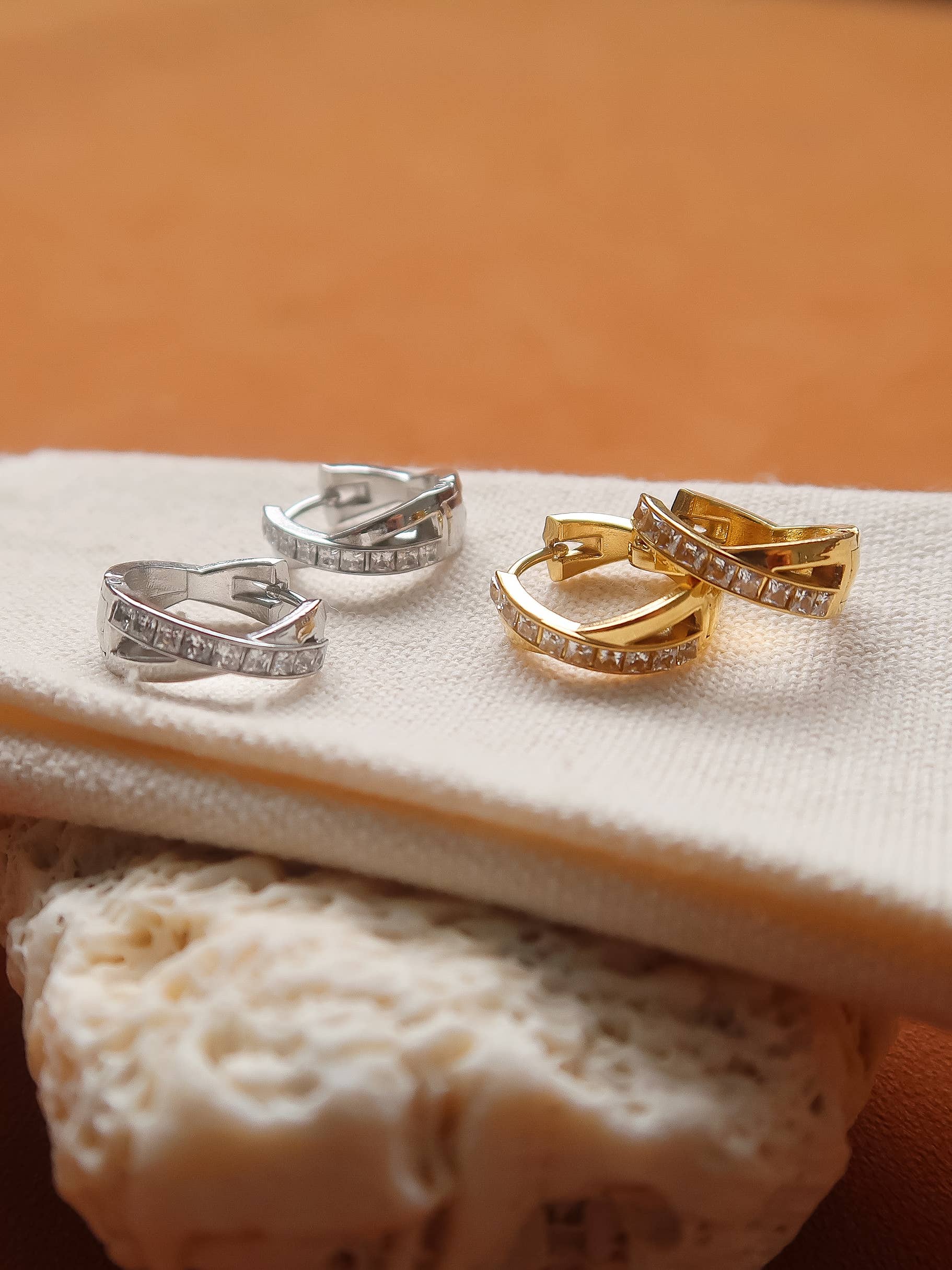 Flânerie by MAIQ - Maissac 18K Gold Non-Tarnish CZ Crossover Huggie Earrings: Silver