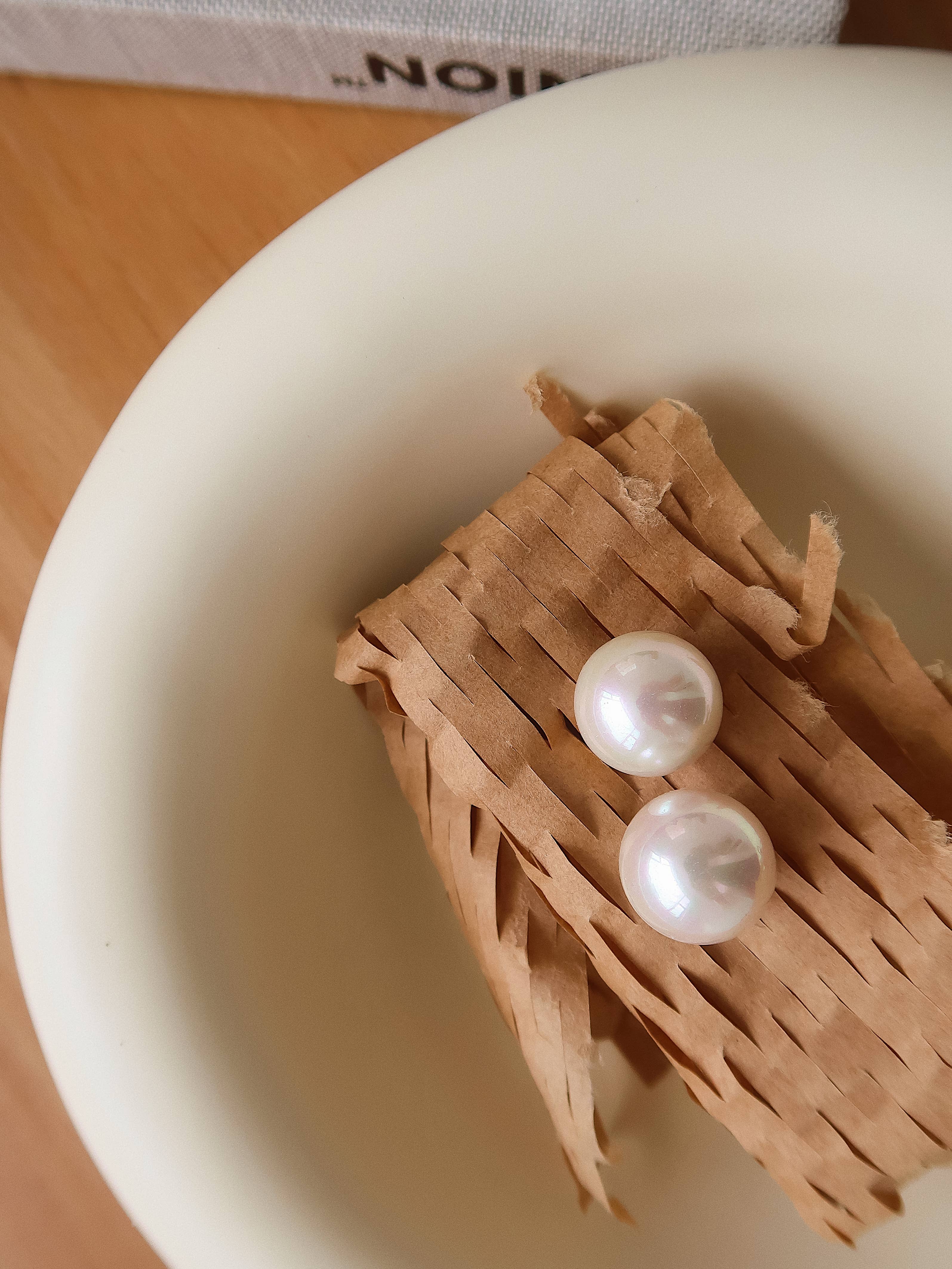 Amrae 18K Gold Non-Tarnish Classic Pearl Stud Earrings