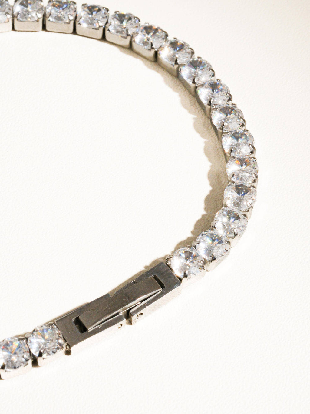 Flânerie by MAIQ - René Non-Tarnish Rhinestone Dressy Bracelet: Silver